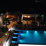 Alexandros Mykonos Klouvas