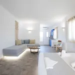 Alexandros Mykonos 클라우바스