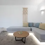 Alexandros Mykonos 클라우바스