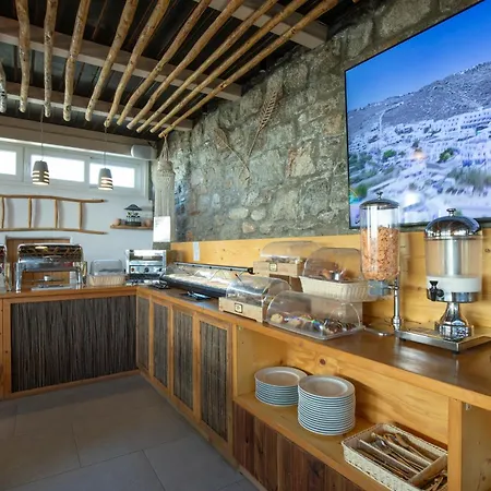 Alexandros Mykonos Κλουβάς