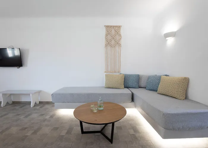 Alexandros Mykonos Κλουβάς