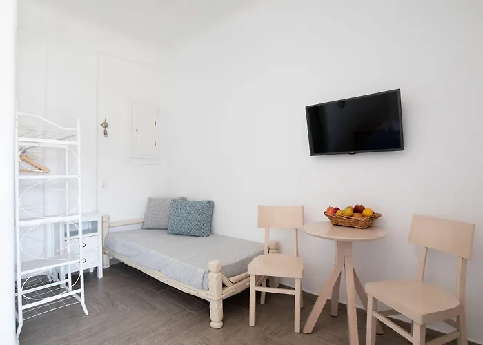 Alexandros Mykonos Κλουβάς