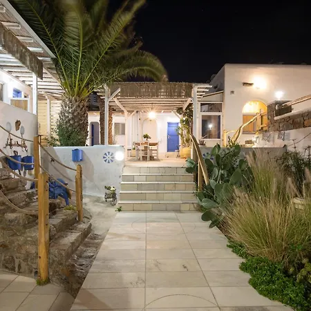 Alexandros Mykonos מלון דירות Klouvas