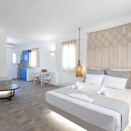 Alexandros Mykonos